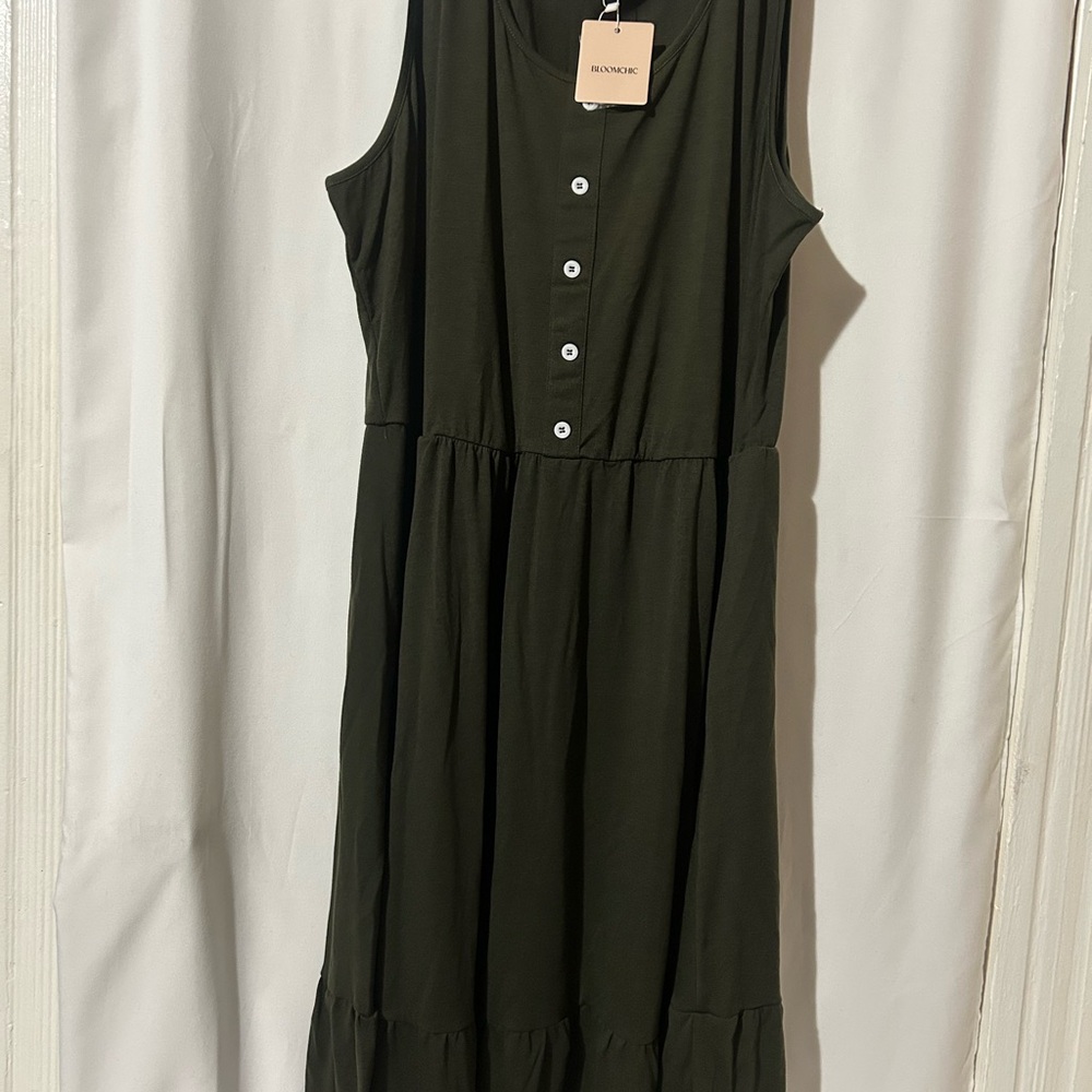 BloomChic Olive Green Sleeveless Top